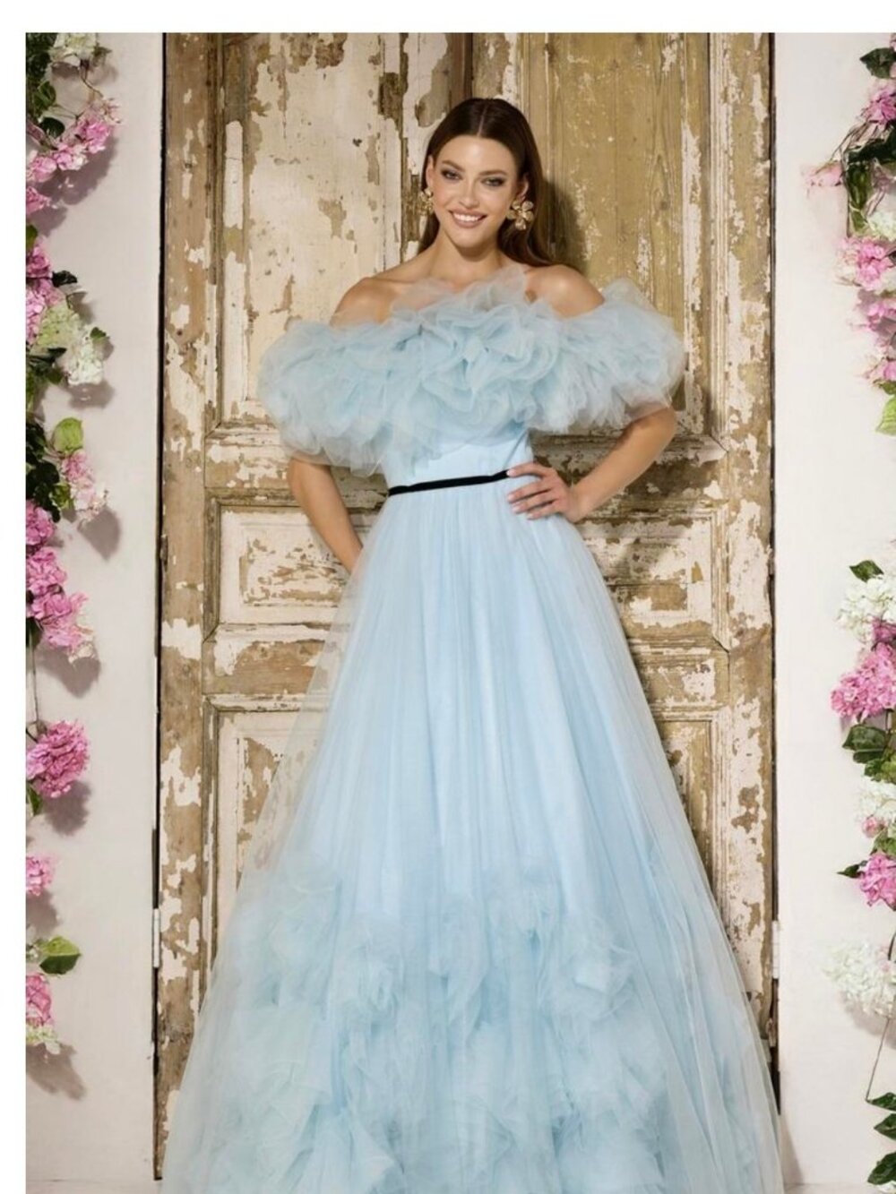 Size 8 Terani Couture 251P4090 Light Blue Floral Tulle Gown NWT